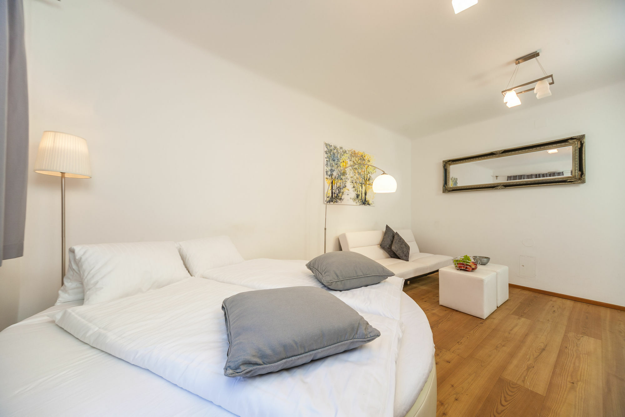 Puzzlehotel - Apartments Zentrum II Viyana Dış mekan fotoğraf