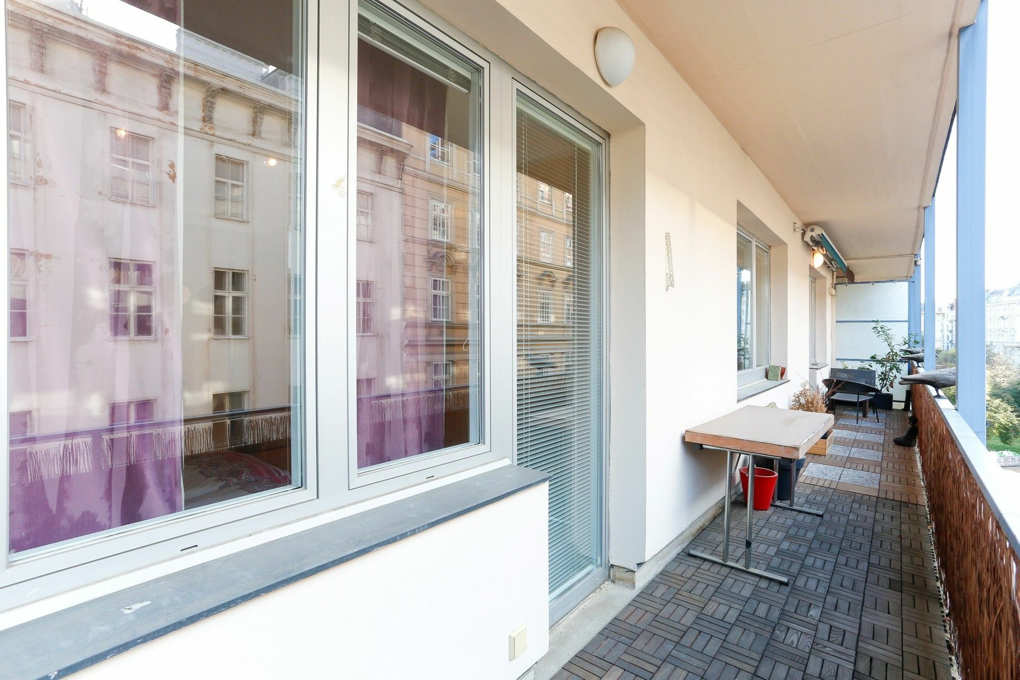 Puzzlehotel - Apartments Zentrum II Viyana Dış mekan fotoğraf