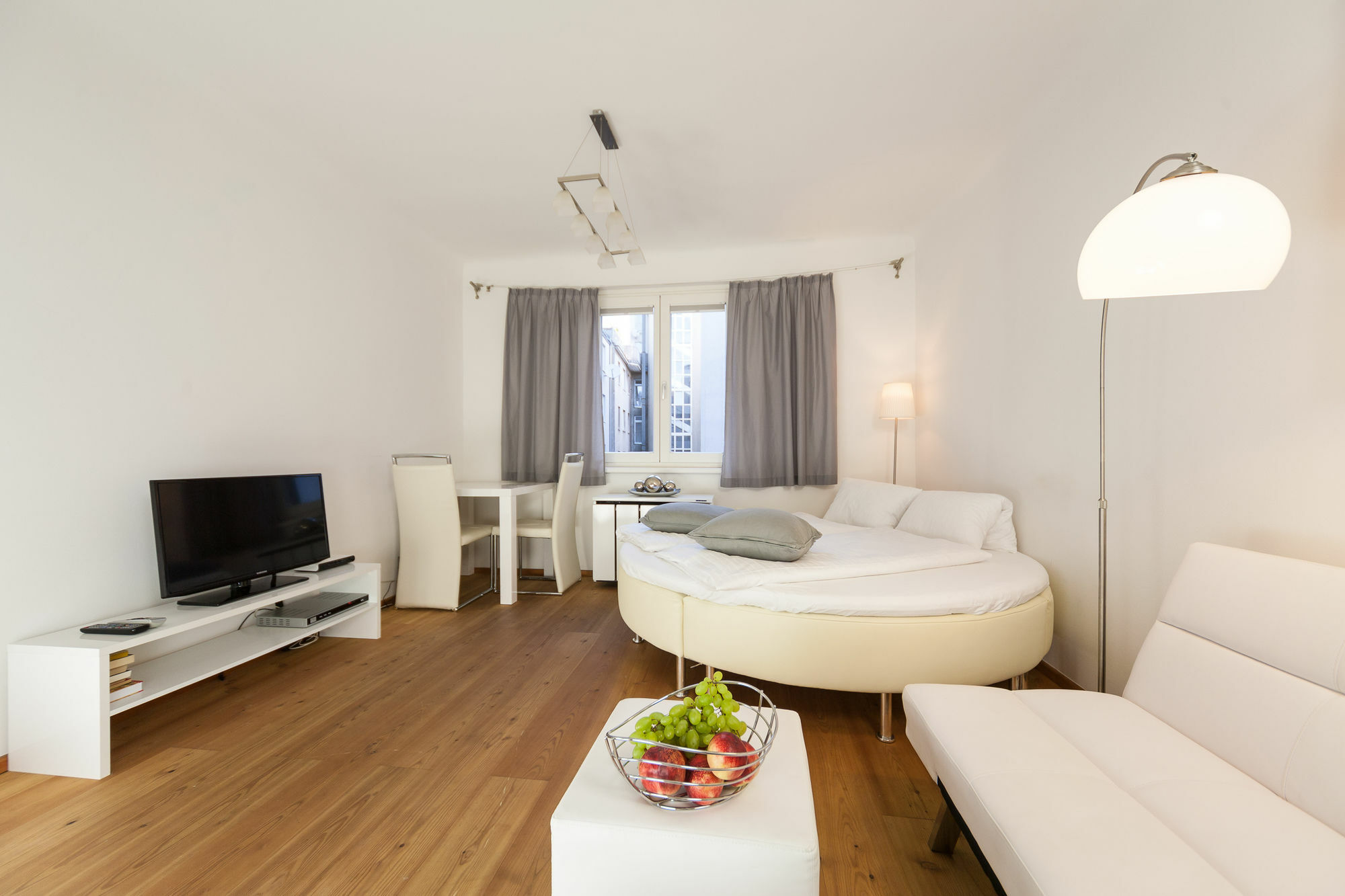 Puzzlehotel - Apartments Zentrum II Viyana Dış mekan fotoğraf