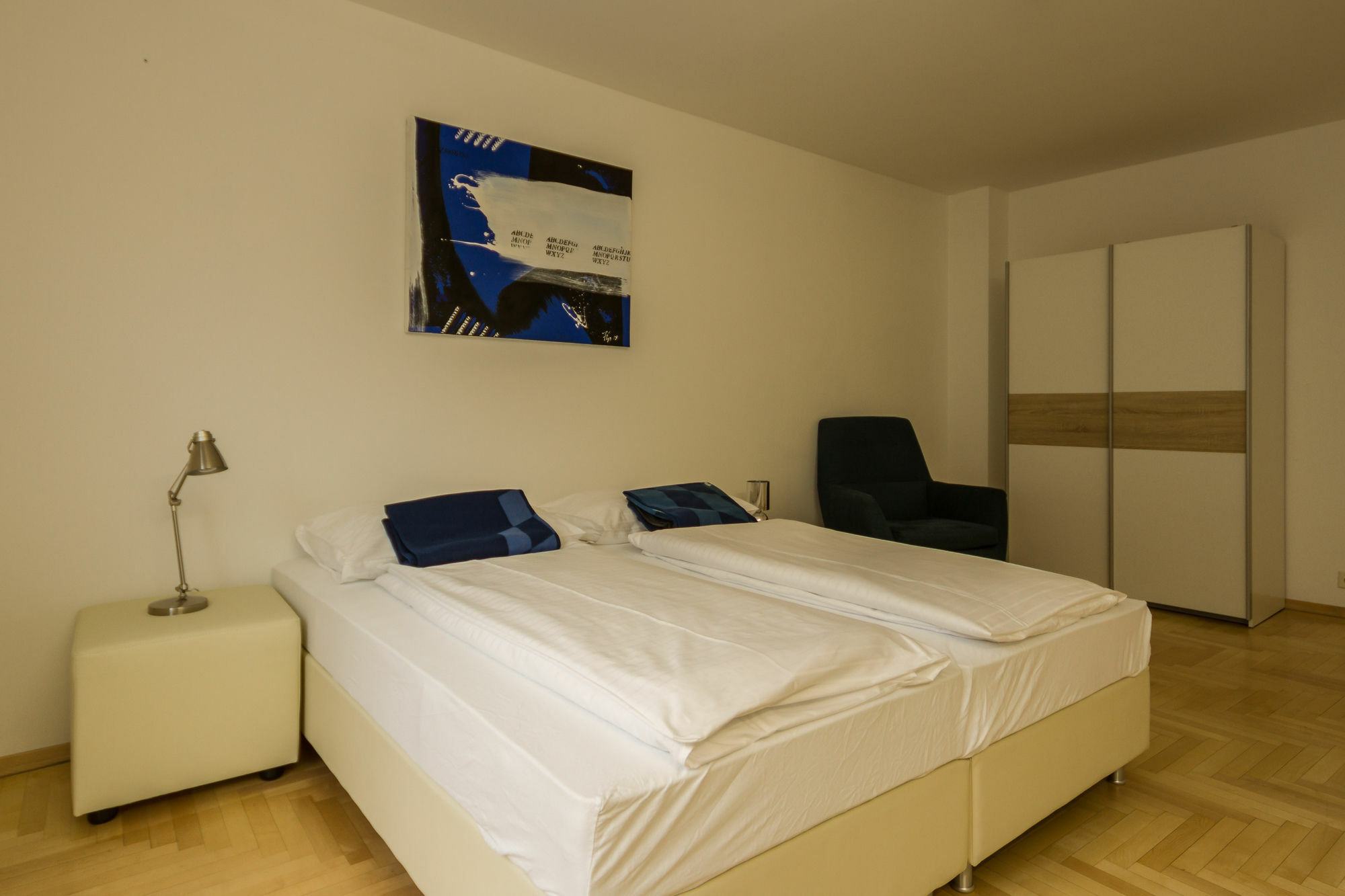 Puzzlehotel - Apartments Zentrum II Viyana Dış mekan fotoğraf